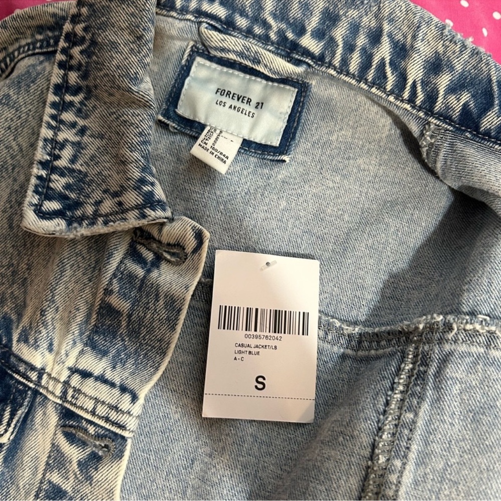 Forever 21 Kids Acid Wash Jean Jacket - Picture 3 of 3